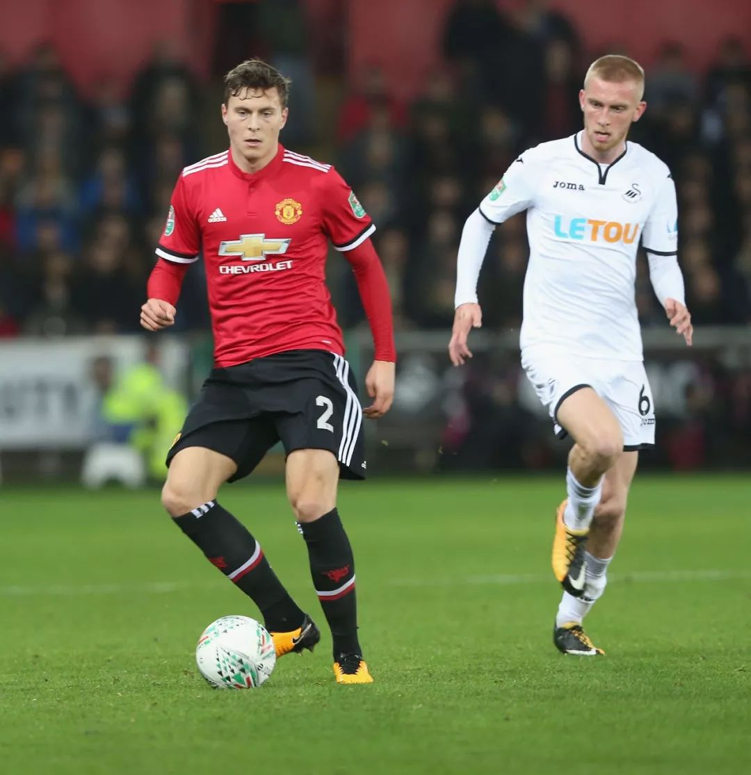 表现总是引 表现总是引